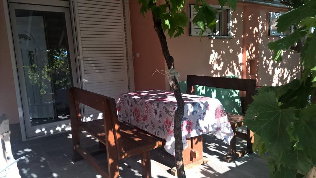 Villa Palas Apartments 2 Рогозница Екстериор снимка